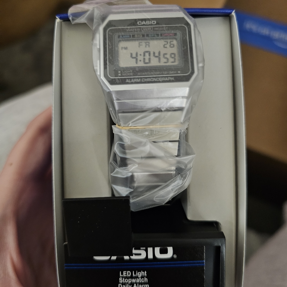 Casio Silver Digital Watch - Picture 4 of 4